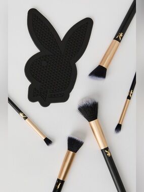 Playboy Bunny Makeup Brush & Cleaner Set